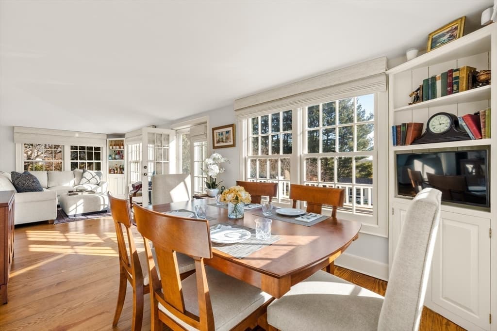 Single Family Residence at 151 Oakland Street, Wellesley MA 02481, photo 8 of 42