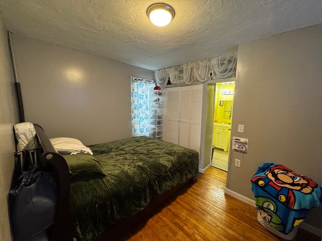 3 Family at 27 Harlow St, Worcester MA 01605, Worcester, photo 13 of 32