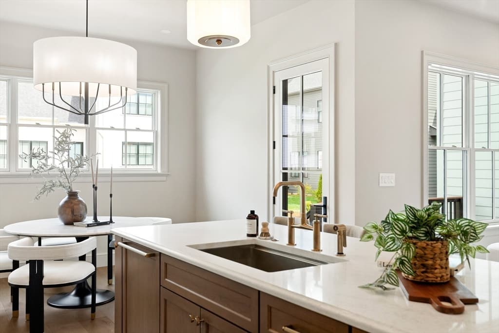 Single Family Residence at 8 Common Court, Lexington MA 02421, Lexington, photo 11 of 31