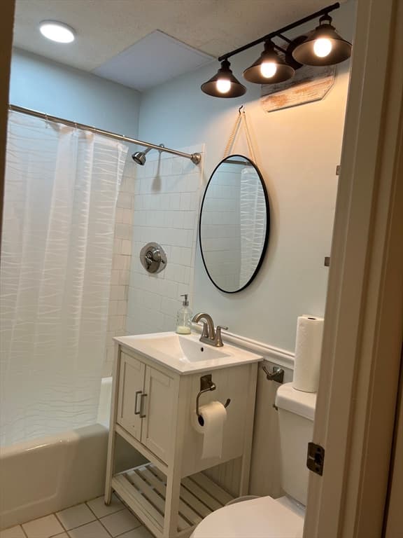 44 Shrewsbury Green Dr # B, Shrewsbury MA 01545 photo 13