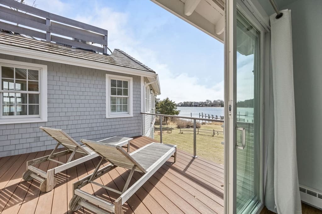 Single Family Residence at 33 Oyster Place Road, Barnstable MA 02635, Barnstable, photo 23 of 30