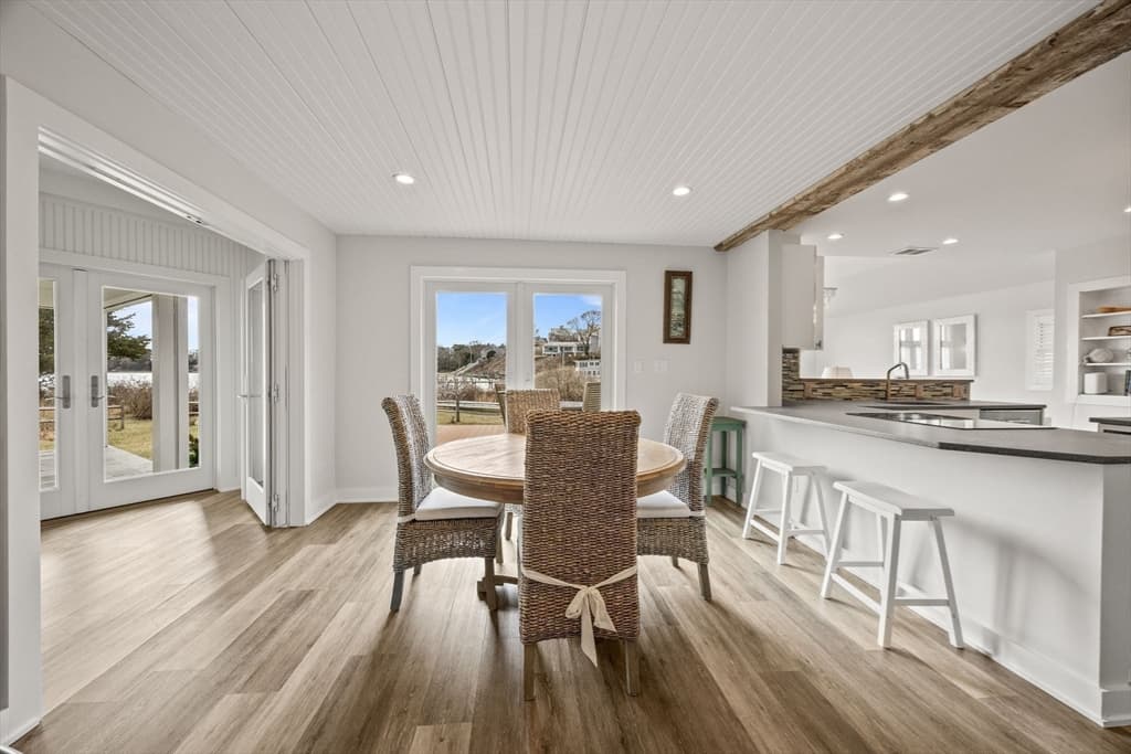 Single Family Residence at 33 Oyster Place Road, Barnstable MA 02635, Barnstable, photo 12 of 30
