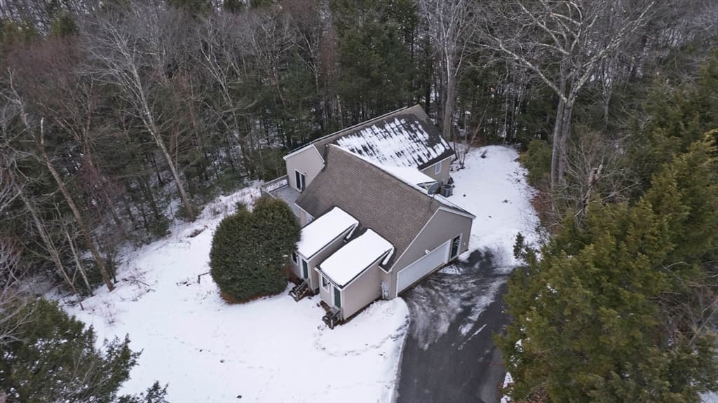Single Family Residence at 147 Chipman Road, Middlefield MA 01243, Middlefield, photo 4 of 42