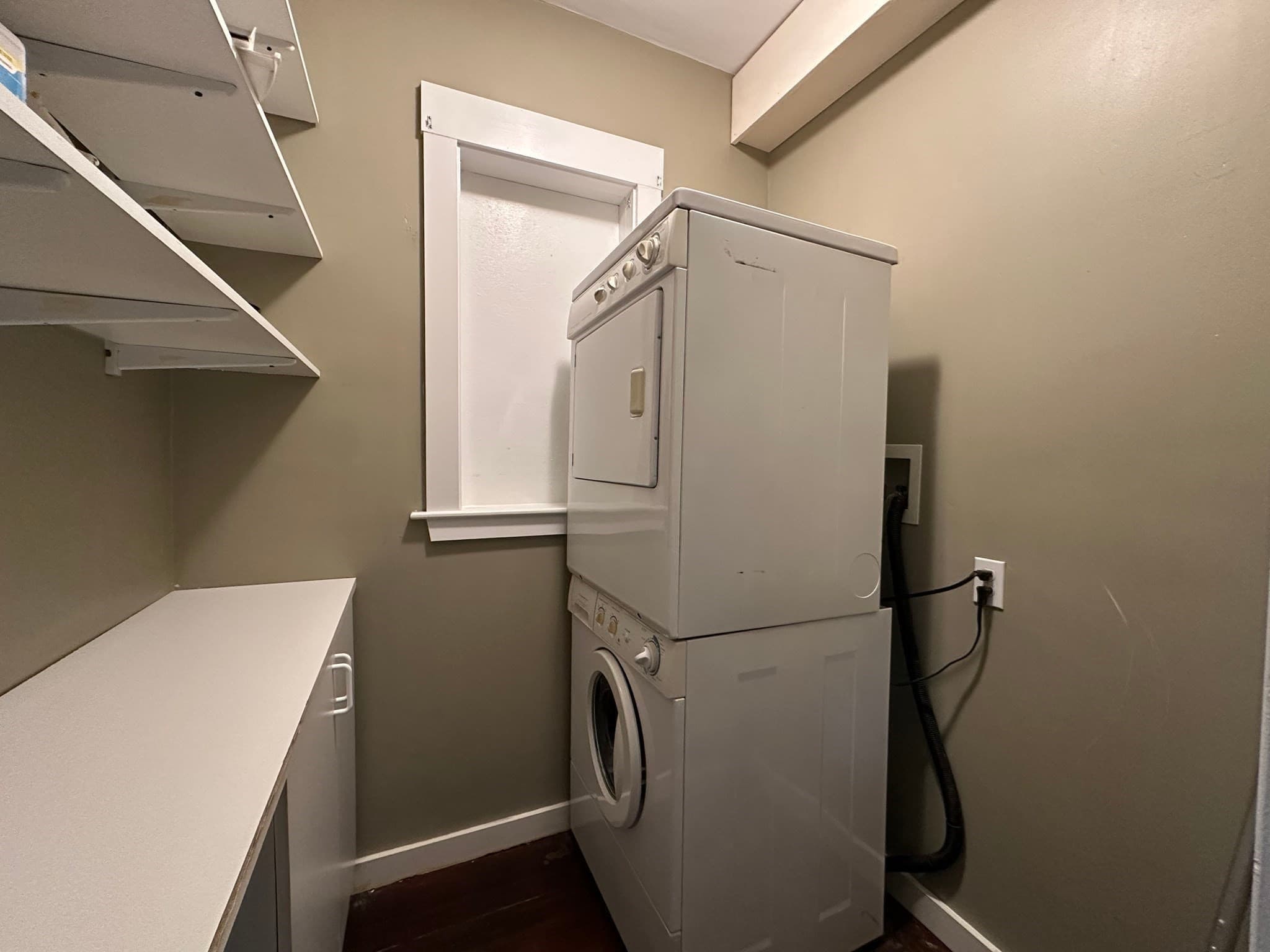 Condominium at 40 Mckone # 1, Boston MA 02122, photo 9 of 27
