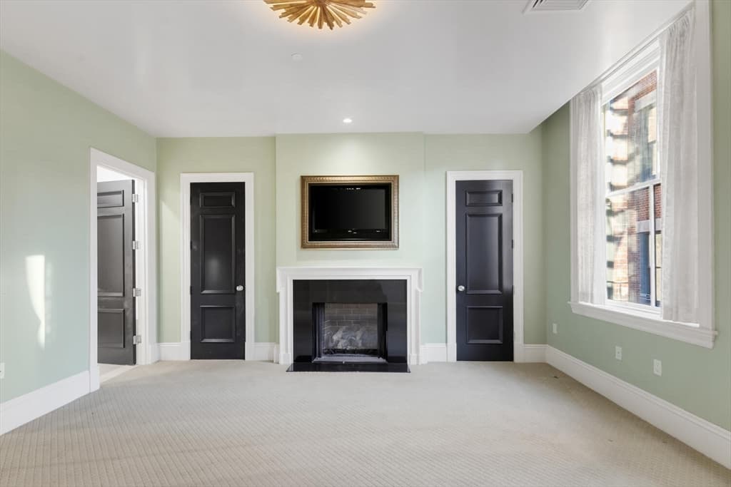 Condominium at 20 Beacon Street # 4, Boston MA 02108, photo 24 of 38