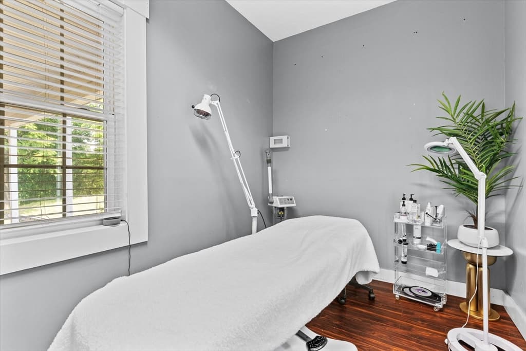 Business Opportunity at 6 Broadway, Lawrence MA 01840, Lawrence, photo 9 of 14
