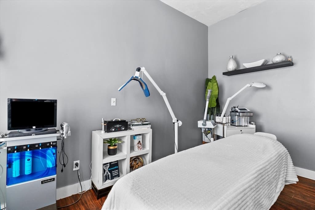 Business Opportunity at 6 Broadway, Lawrence MA 01840, Lawrence, photo 10 of 14