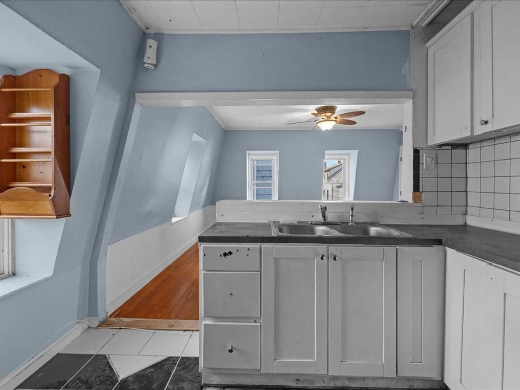 334 Fountain St, Fall River MA 02721 photo 19