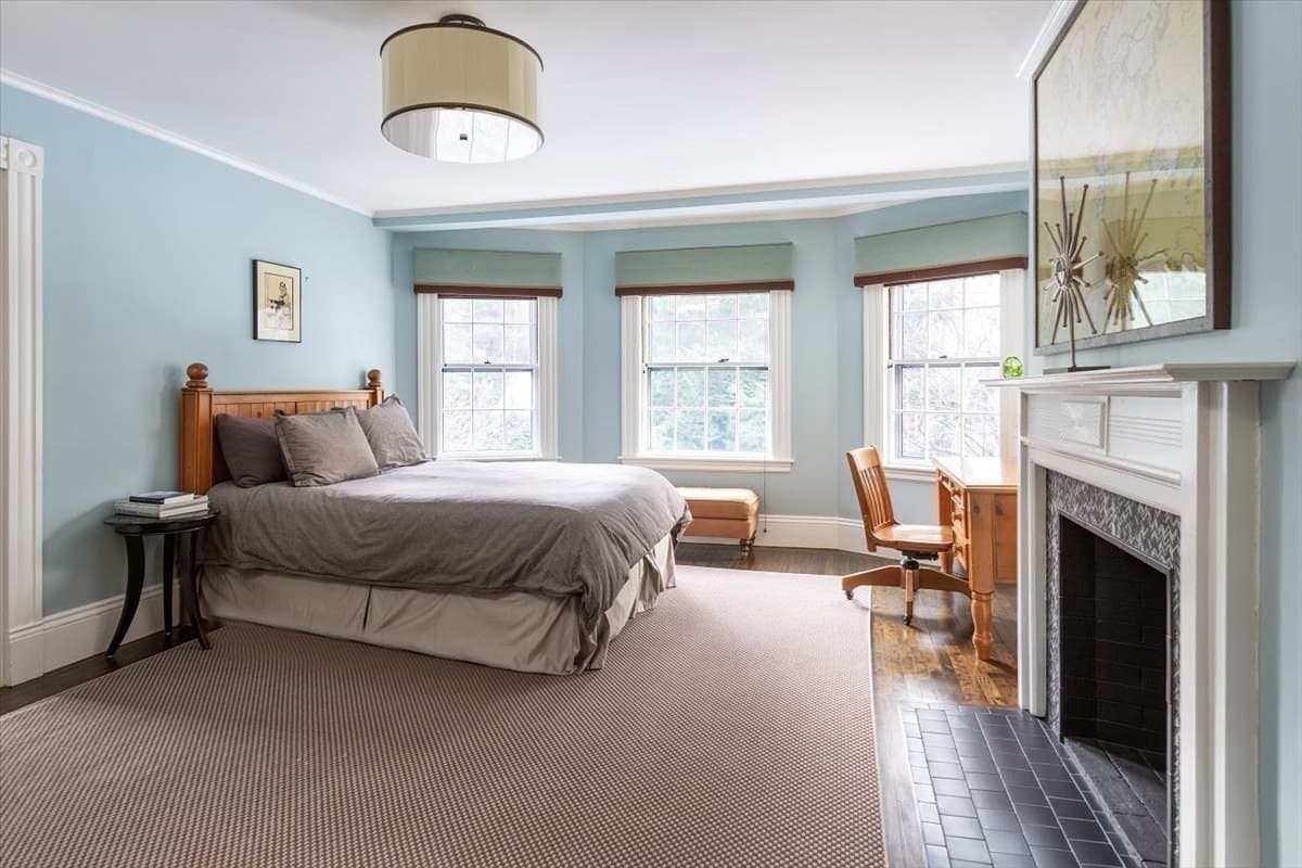 Single Family Residence at 394 Hammond St, Newton MA 02467, Newton, photo 13 of 24