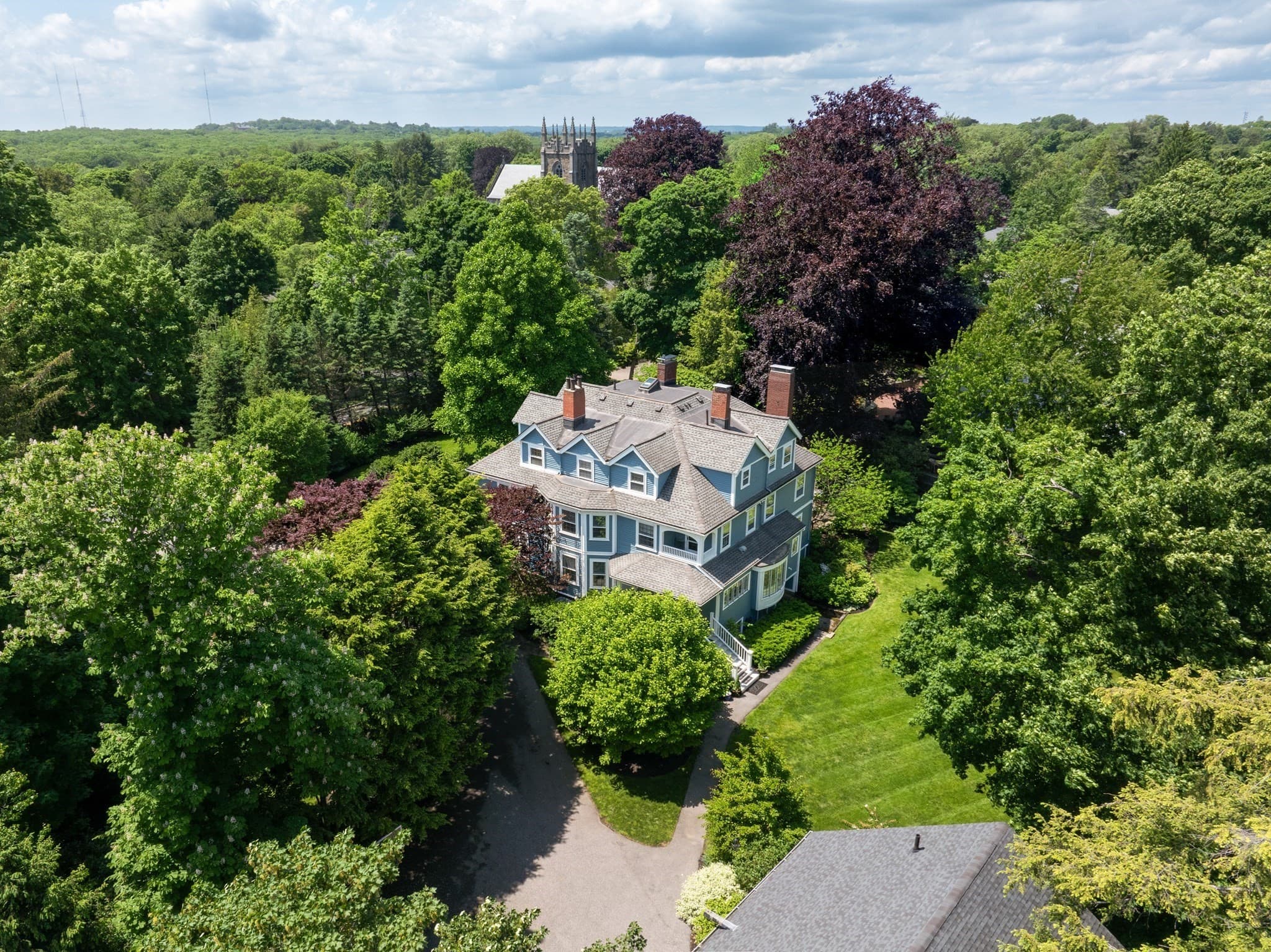 394 Hammond St, Newton MA 02467