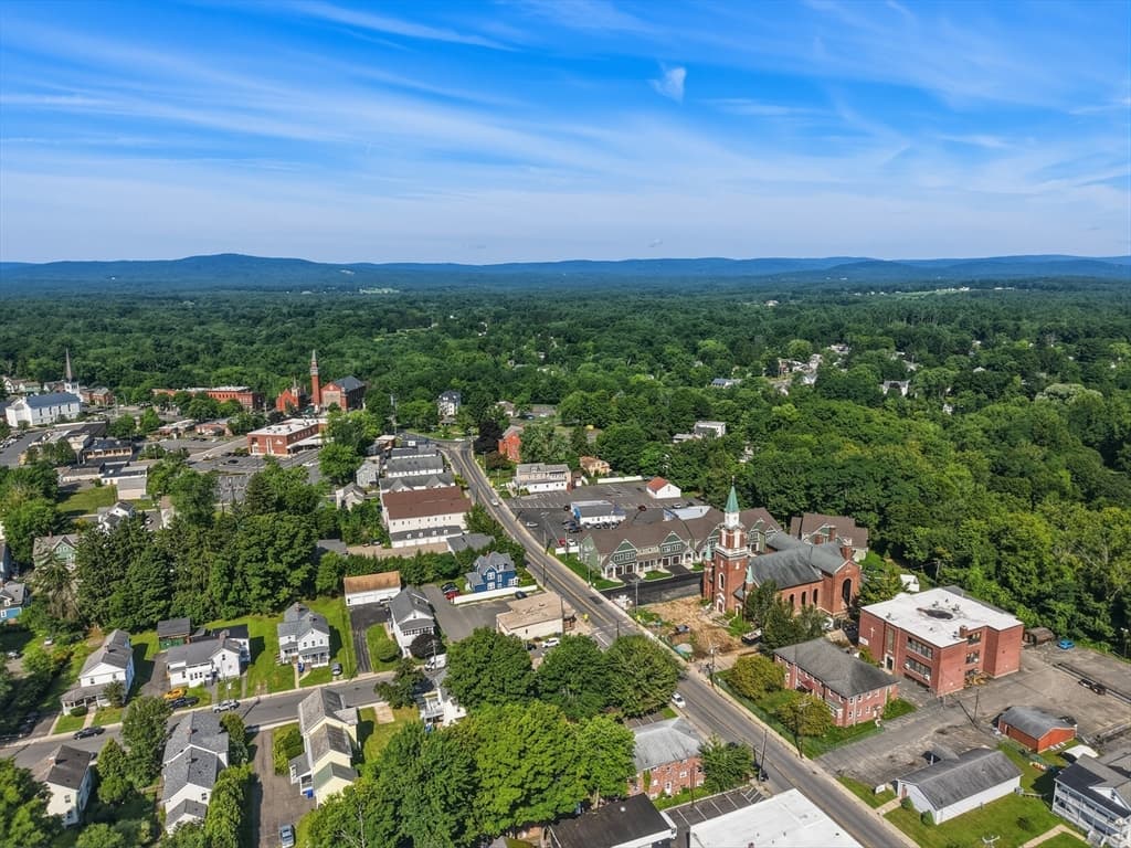 3 Elizabeth Lane # 3, Easthampton MA 01027 photo 41