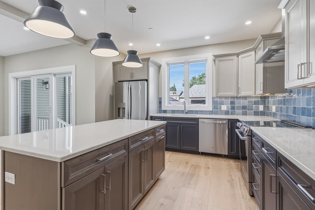 5 Elizabeth Lane # 5, Easthampton MA 01027 photo 8