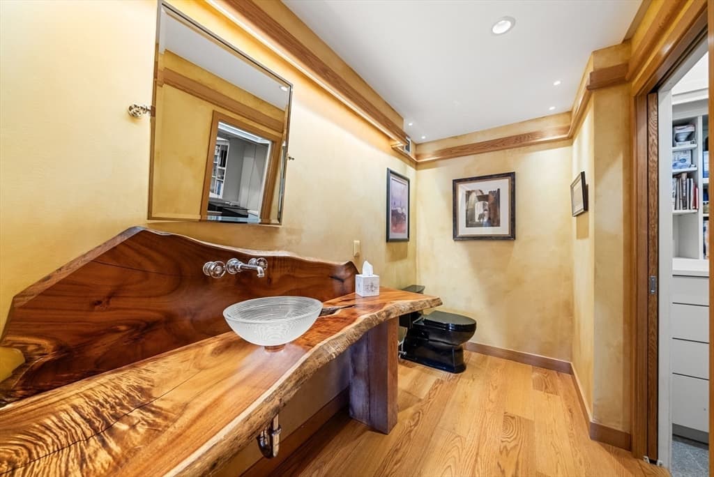 Condominium at 28 Atlantic Ave # 436, Boston MA 02110, photo 30 of 38