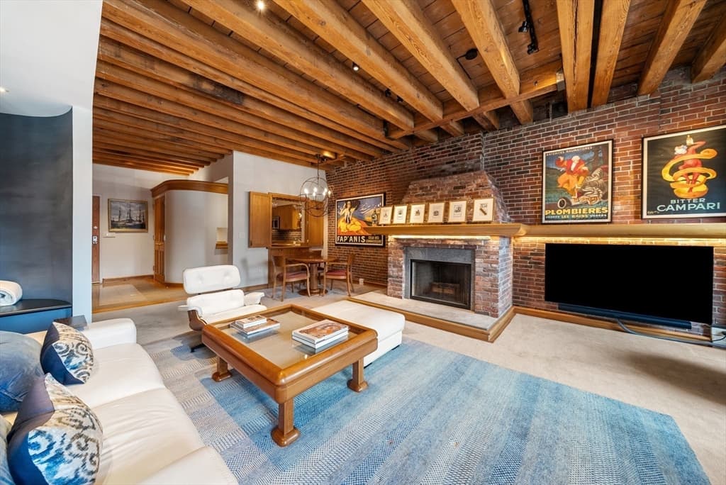 Condominium at 28 Atlantic Ave # 436, Boston MA 02110, photo 10 of 38