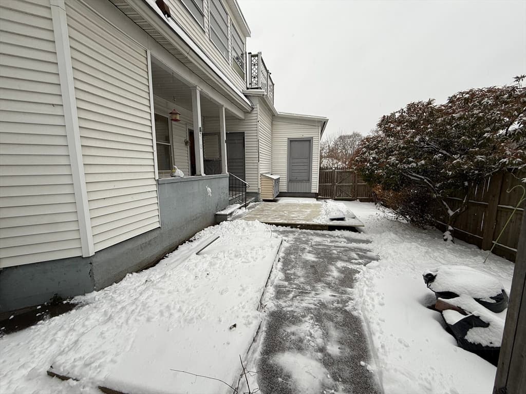 3 Family at 719 Main St, Clinton MA 01510, Clinton, photo 31 of 32