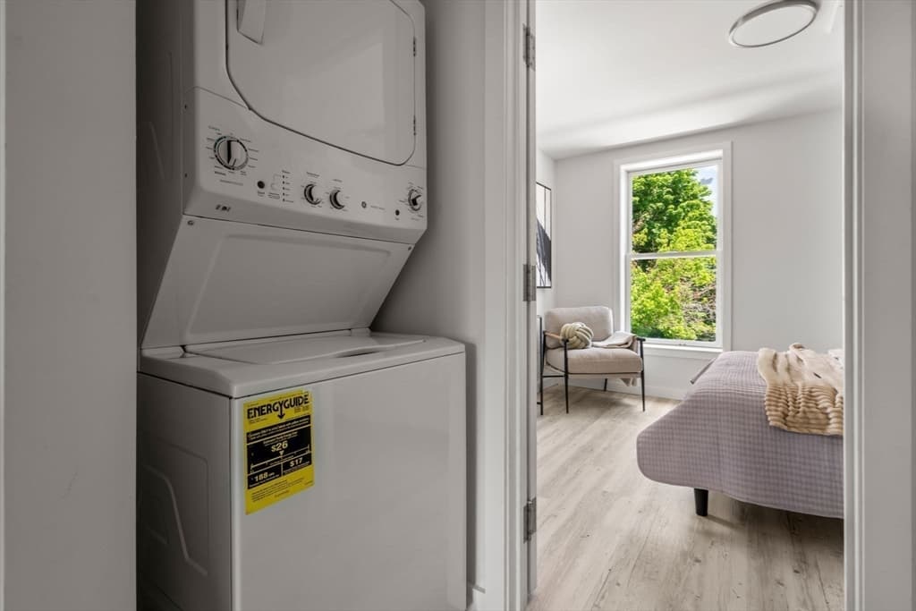 Condominium at 602 Canterbury # 10, Boston MA 02131, Boston, photo 12 of 16