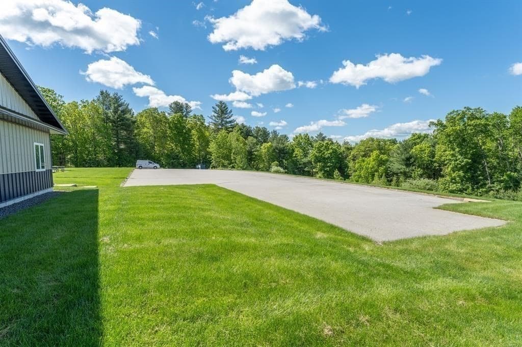 Commercial Sale at 51 Ridge Road, Putnam CT 06260, photo 6 of 31