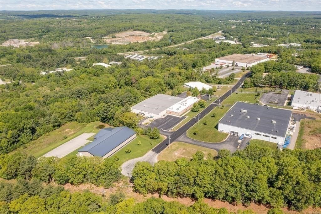 Commercial Sale at 51 Ridge Road, Putnam CT 06260, photo 12 of 31
