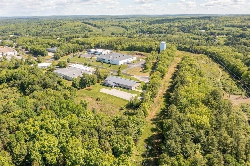Commercial Sale at 51 Ridge Road, Putnam CT 06260, photo 14 of 31
