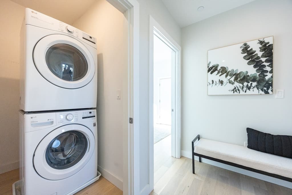 Condominium at 1 Loring Street # 3, Somerville MA 02143, photo 13 of 39