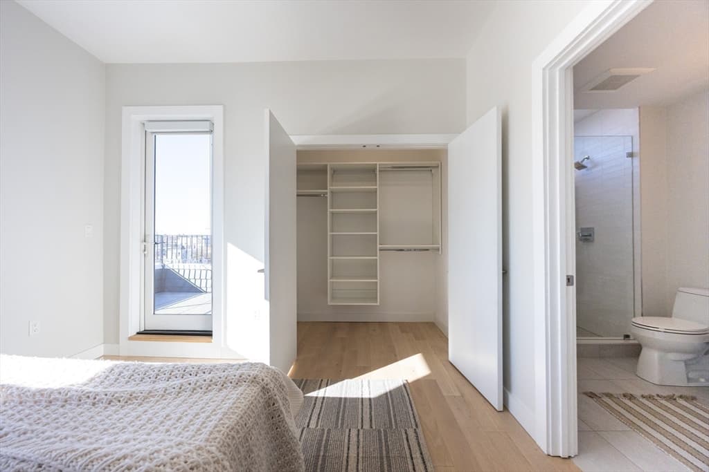 Condominium at 1 Loring Street # 3, Somerville MA 02143, photo 20 of 39