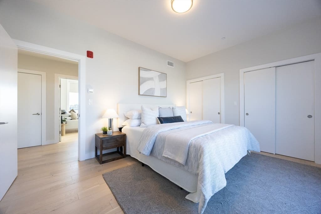 Condominium at 1 Loring Street # 3, Somerville MA 02143, photo 9 of 39