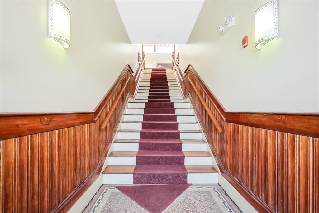 Condominium at 7 Main St # 203, Brockton MA 02301, Brockton, photo 2 of 26