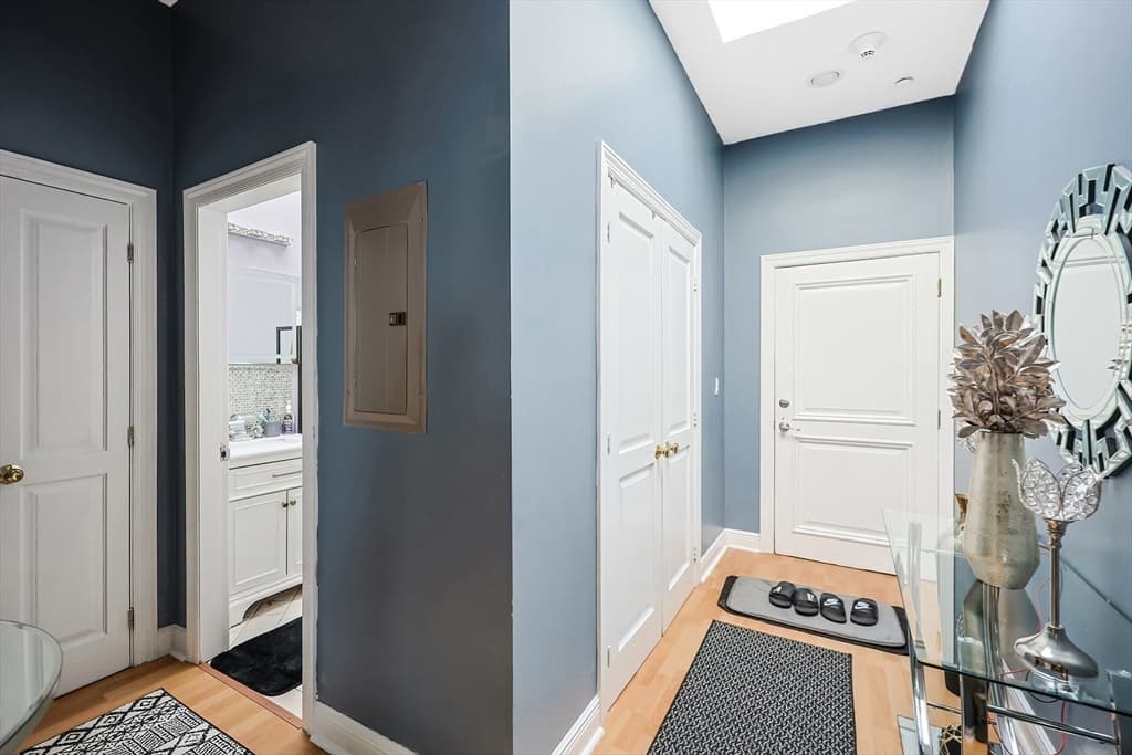 Condominium at 7 Main St # 203, Brockton MA 02301, Brockton, photo 7 of 26