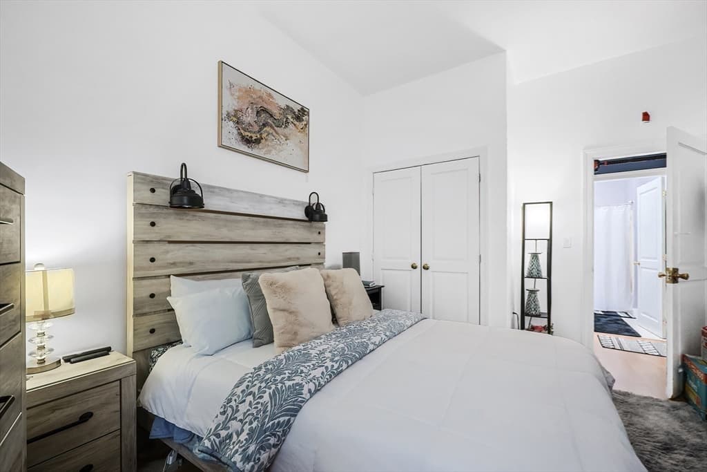 Condominium at 7 Main St # 203, Brockton MA 02301, Brockton, photo 18 of 26