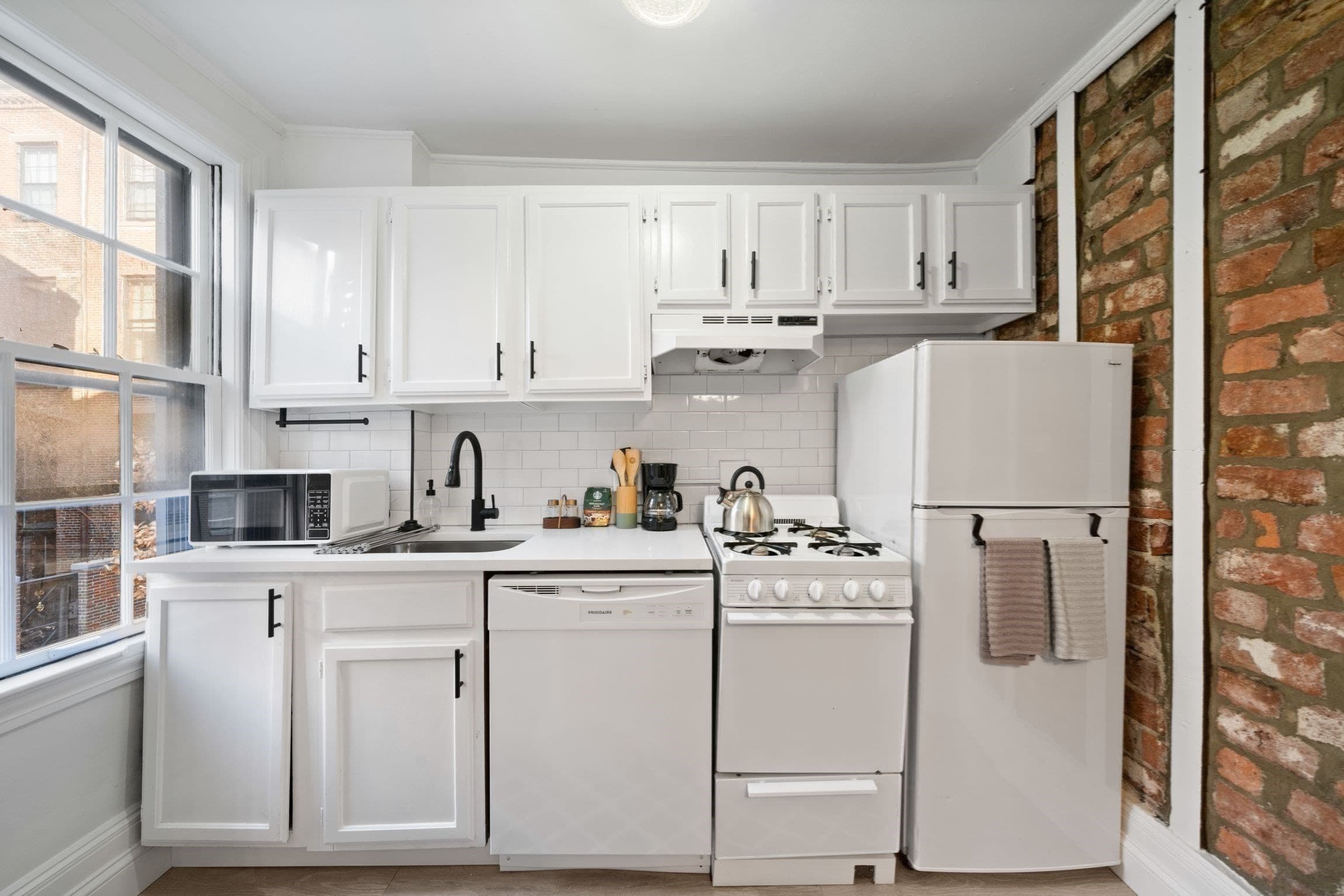 4 Family - 4 Units Up/Down at 102 Revere St, Boston MA 02114, photo 20 of 30
