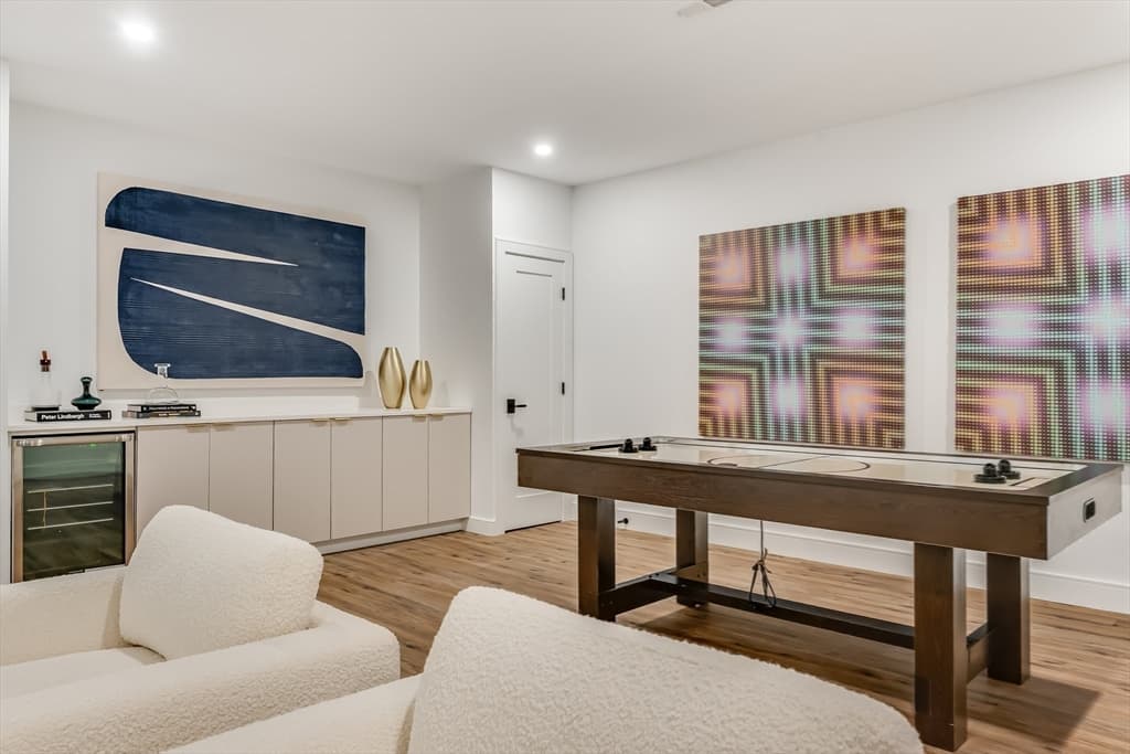 Single Family Residence at 89 Parker Ave, Newton MA 02461, Newton, photo 32 of 38