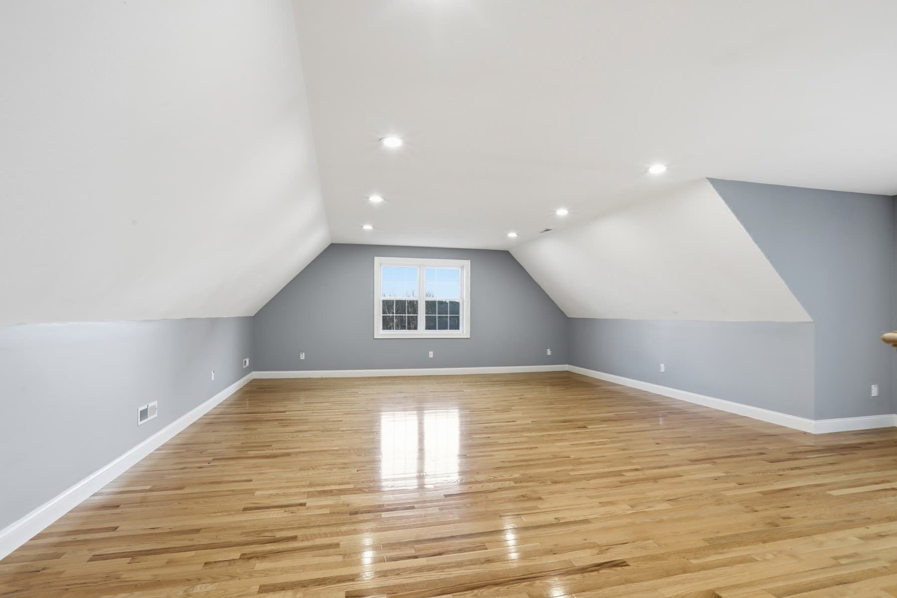 Single Family Residence at 71 Regency Place, North Andover MA 01845, North Andover, photo 33 of 42