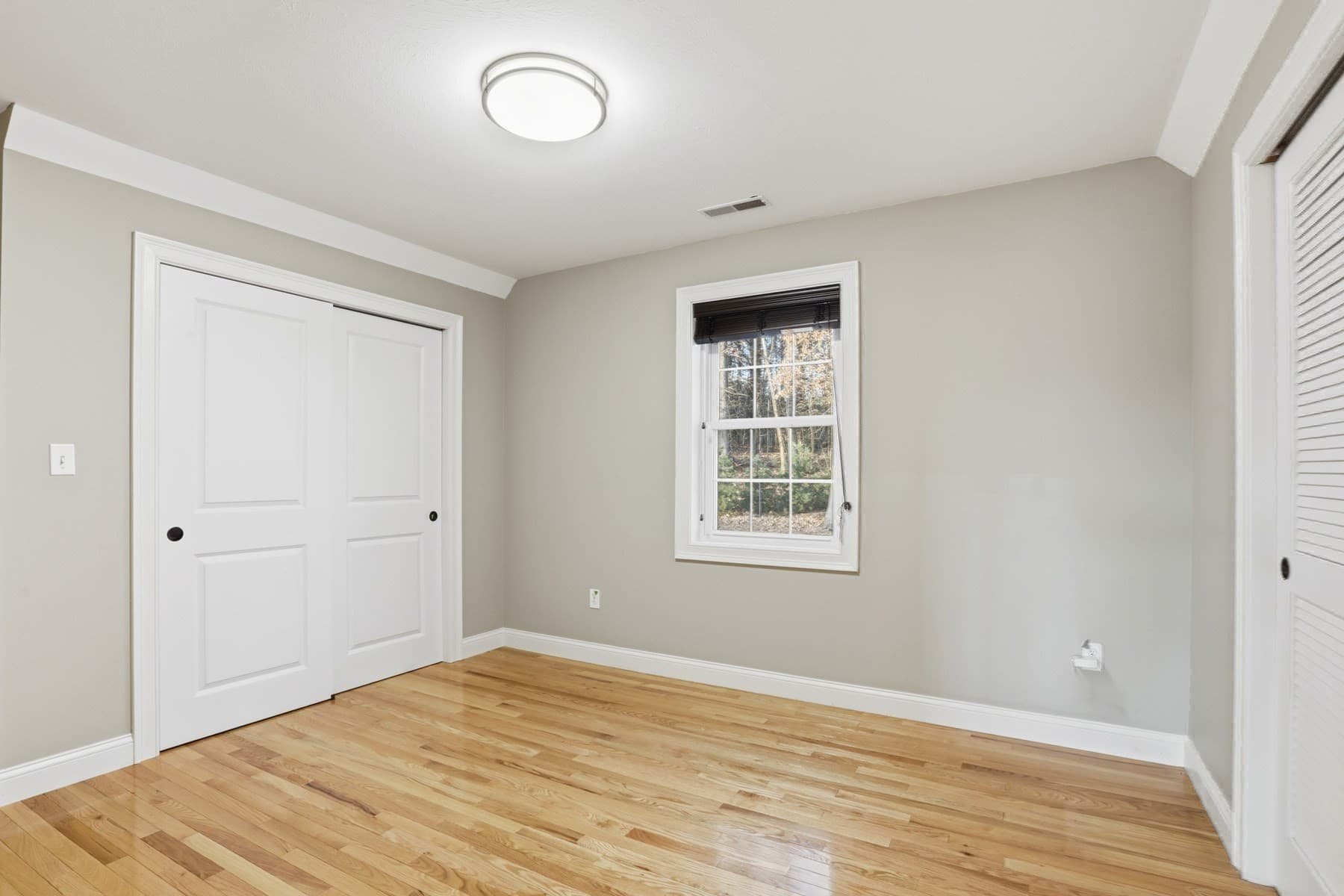 Single Family Residence at 71 Regency Place, North Andover MA 01845, North Andover, photo 35 of 42