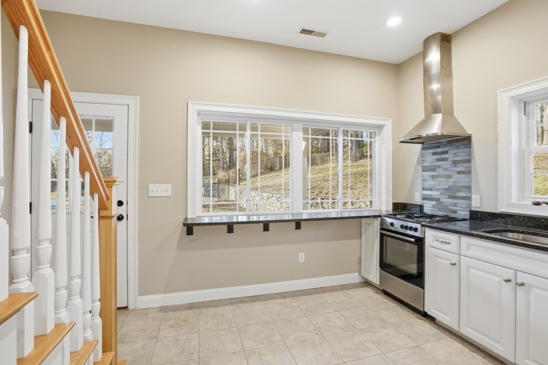 Single Family Residence at 71 Regency Place, North Andover MA 01845, North Andover, photo 31 of 42