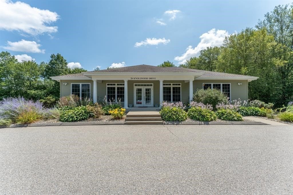 20 Knollwood Drive, Canterbury CT 06331