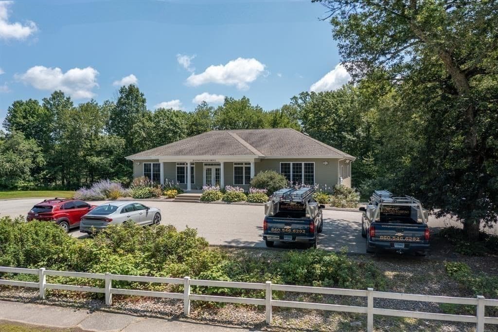 Commercial Sale at 20 Knollwood Drive, Canterbury CT 06331, photo 8 of 16