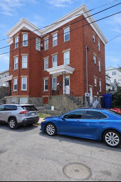 3 Family at 70 Jencks St, Fall River MA 02723, photo 2 of 9
