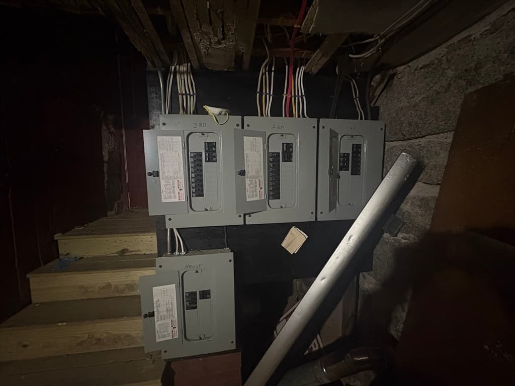 3 Family at 70 Jencks St, Fall River MA 02723, photo 9 of 9