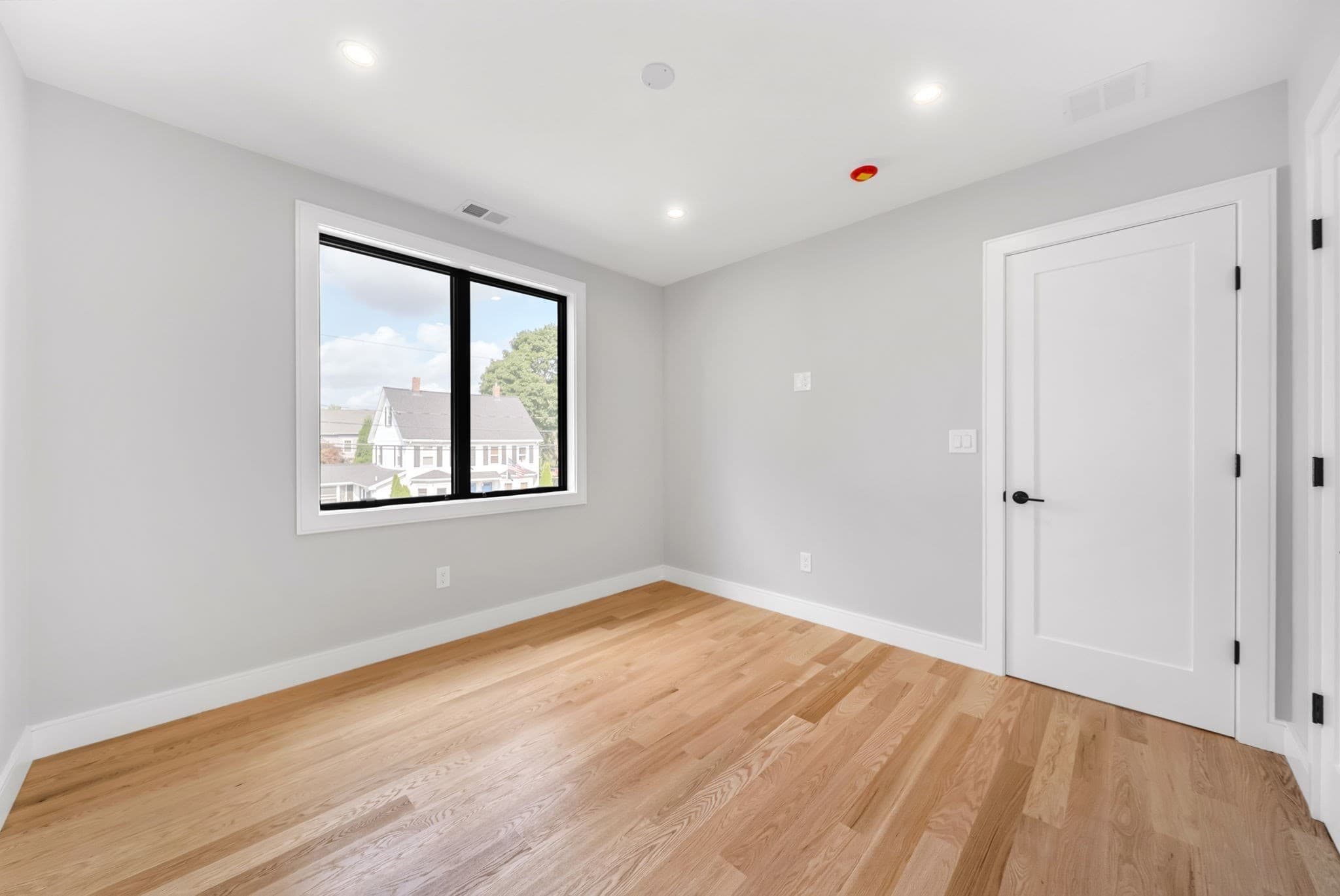 Single Family Residence at 136 Hillside, Needham MA 02494, photo 17 of 34