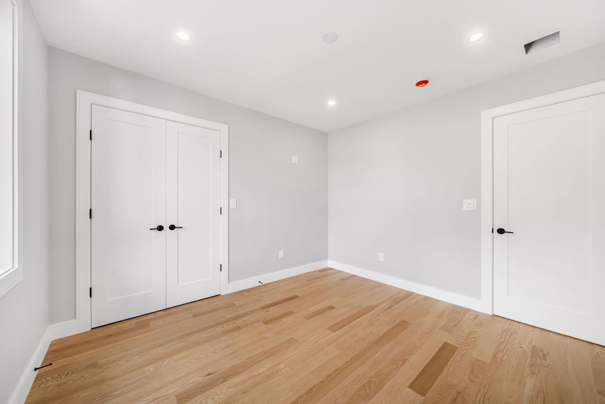 Single Family Residence at 136 Hillside, Needham MA 02494, photo 19 of 34