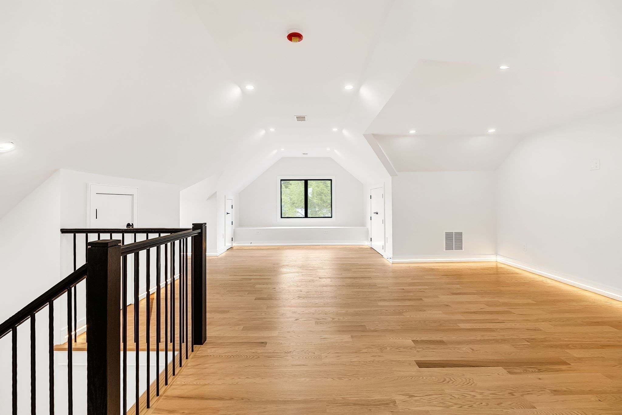 Single Family Residence at 136 Hillside, Needham MA 02494, photo 21 of 34