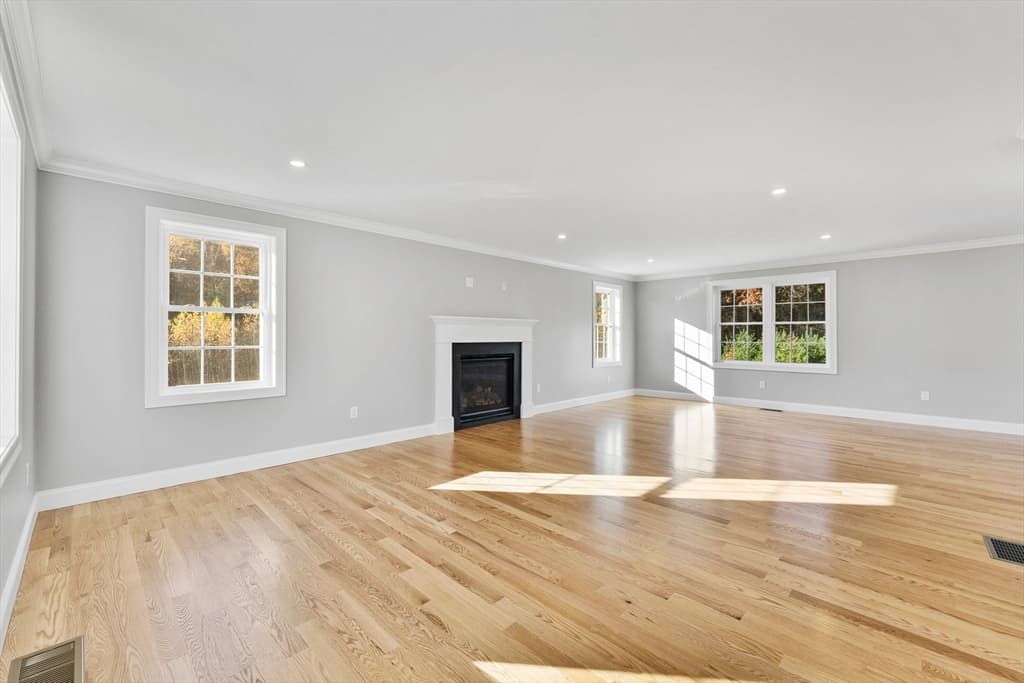 Single Family Residence at 22 Townsend Rd, Shirley MA 01464, photo 13 of 42