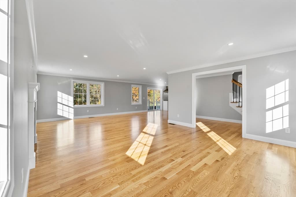Single Family Residence at 22 Townsend Rd, Shirley MA 01464, photo 14 of 42