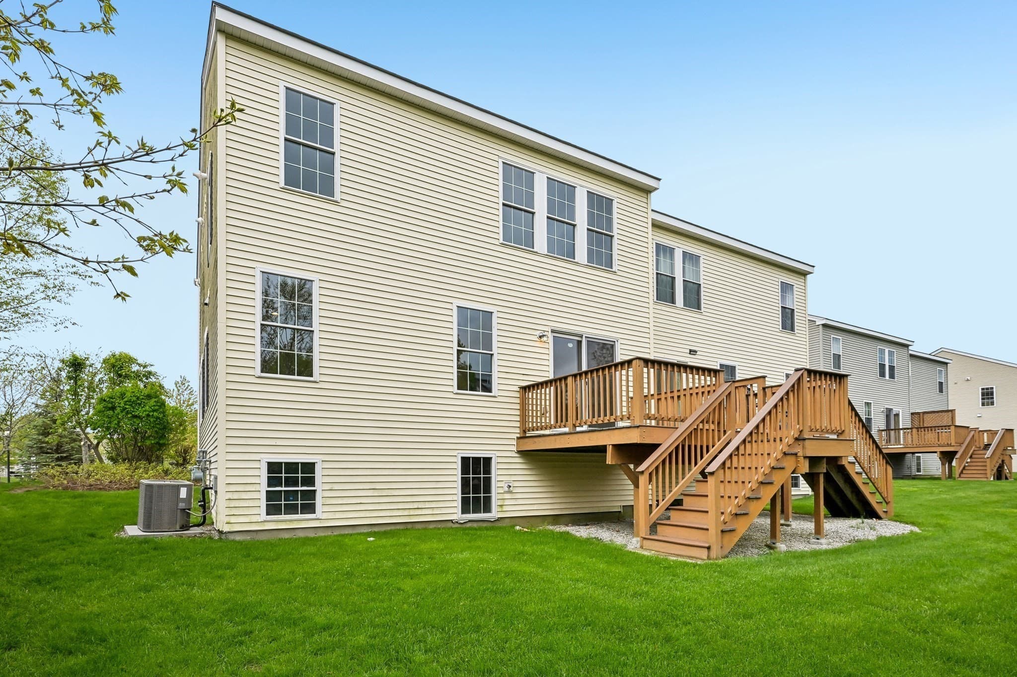 Condominium at 19 Crispwater Way # 178, Hopkinton MA 01748, photo 6 of 27