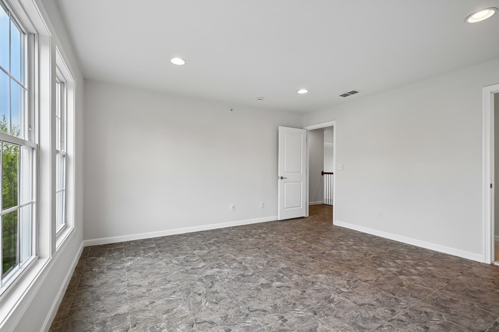Condominium at 19 Crispwater Way # 178, Hopkinton MA 01748, photo 19 of 27