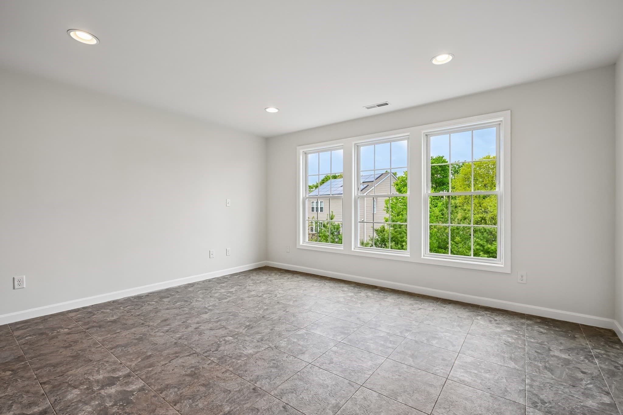Condominium at 19 Crispwater Way # 178, Hopkinton MA 01748, photo 4 of 27