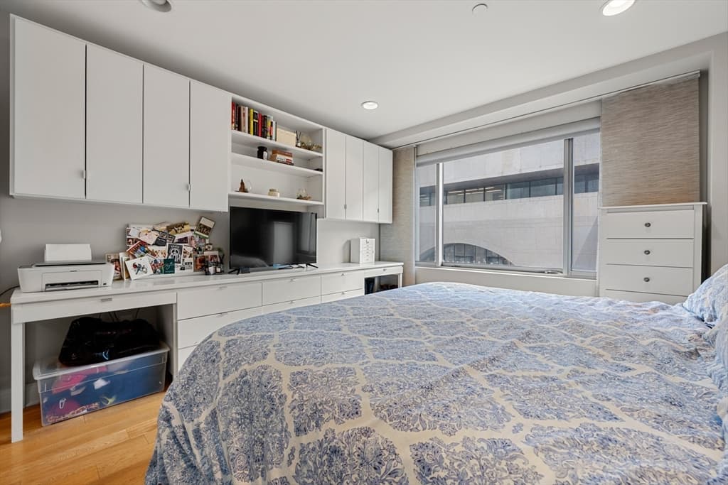 Condominium at 1 Huntington Ave # 302, Boston MA 02116, photo 9 of 21