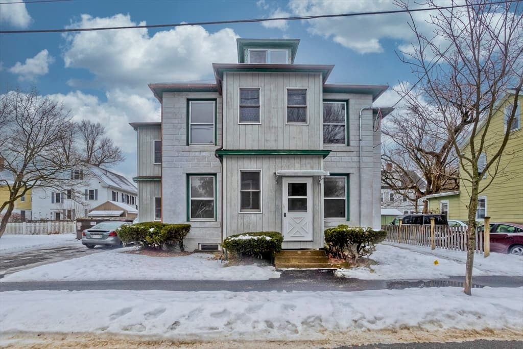 22-24 Woodbine Ave, Northampton MA 01060