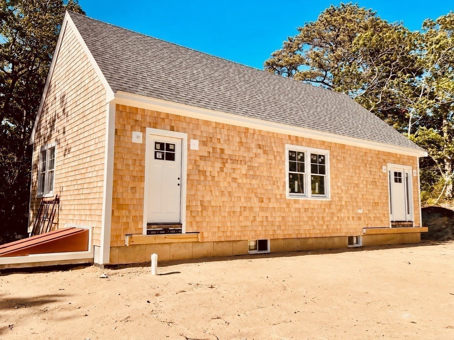 Single Family Residence at 6 Laura's Way, Edgartown MA 02539, photo 4 of 6