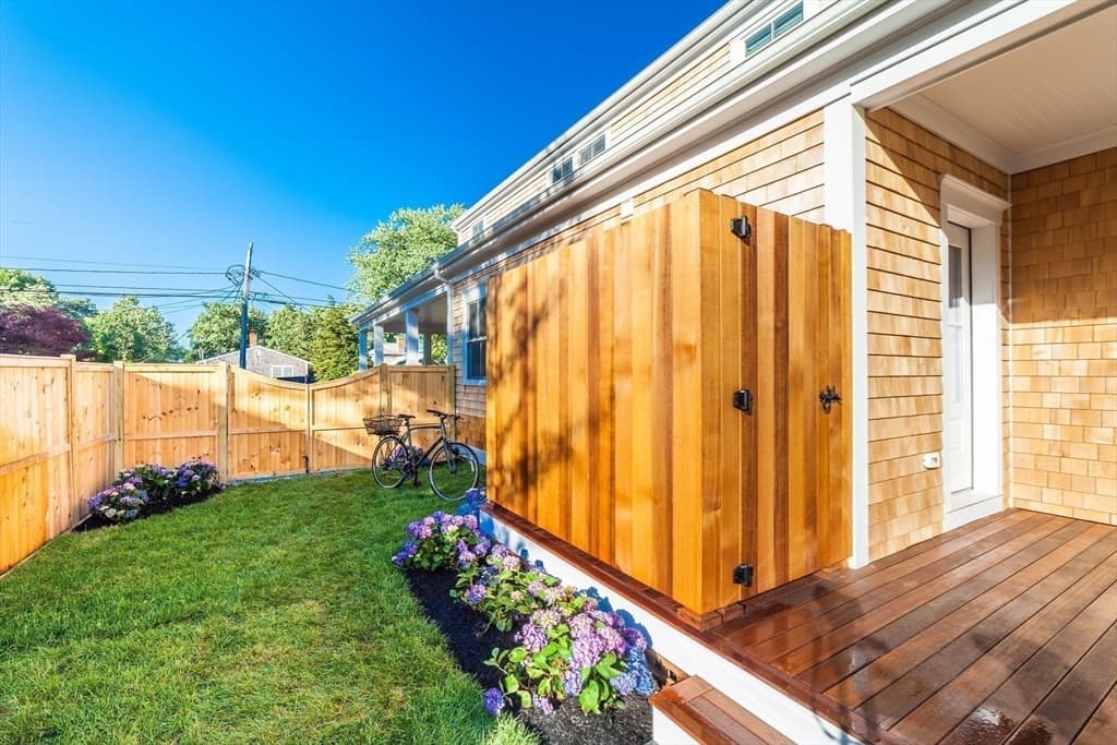 Single Family Residence at 38 Pinehurst Road, Edgartown MA 02539, Edgartown, photo 36 of 39